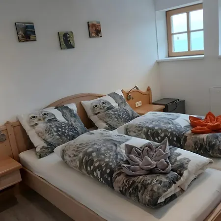 Ploesch Hof